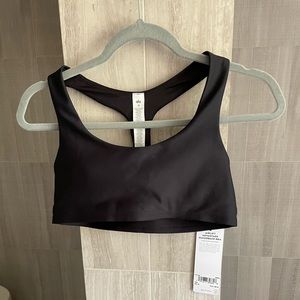 Alo yoga Airlift advantage razorback bra